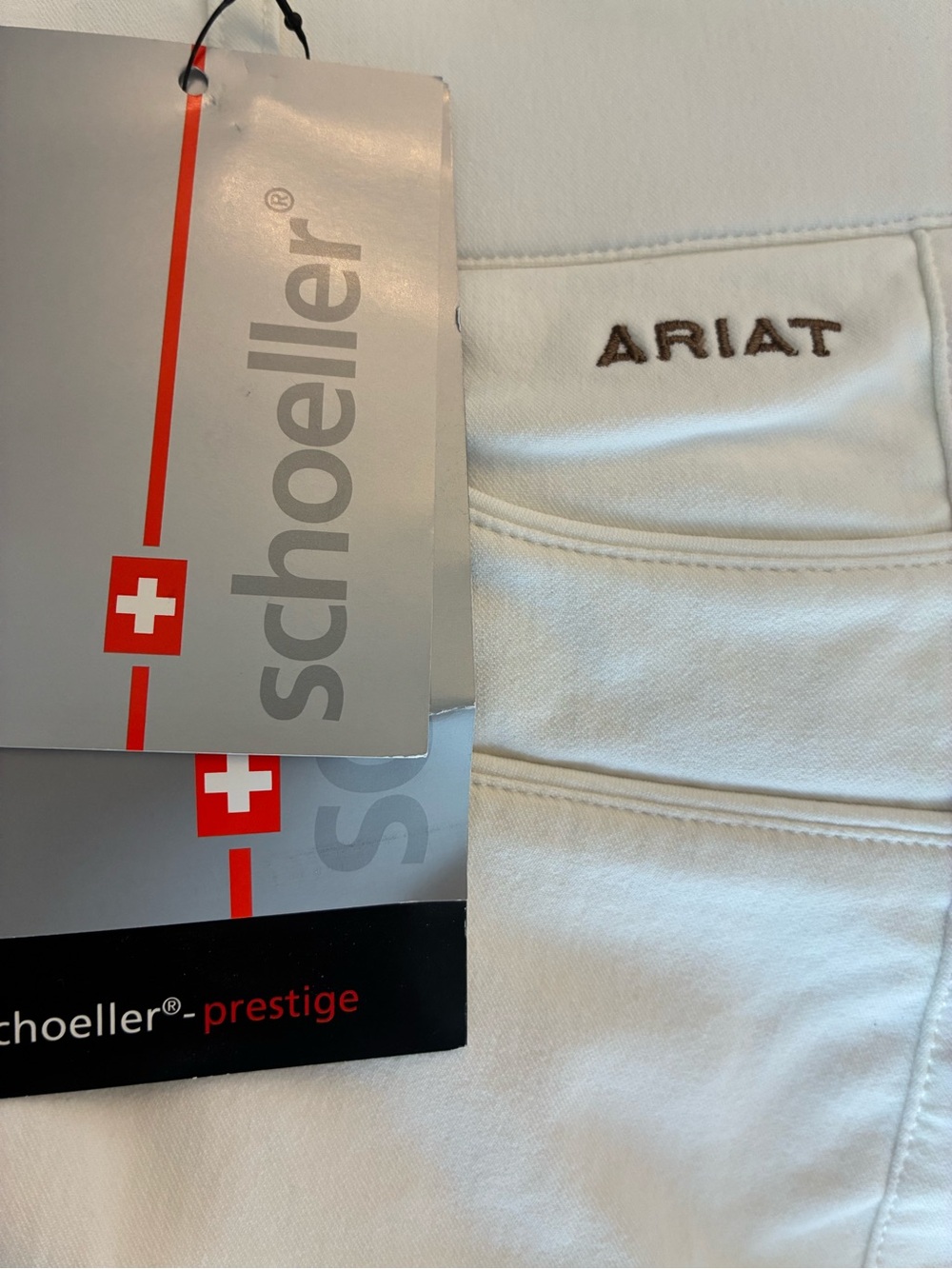 NWT ARIAT White Olympia Women's Full Seat Breeches 32R